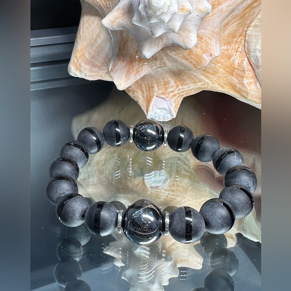 GUNPOWDER HEMATITE + ONYX NATURAL STONES BRACELET size 7” - Picture 10 of 10